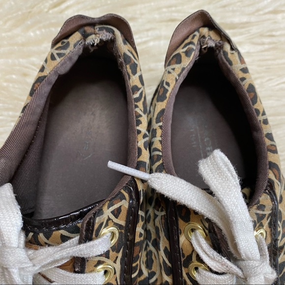 COACH tan / brown leopard Barrett sneakers 7 - Picture 4 of 14